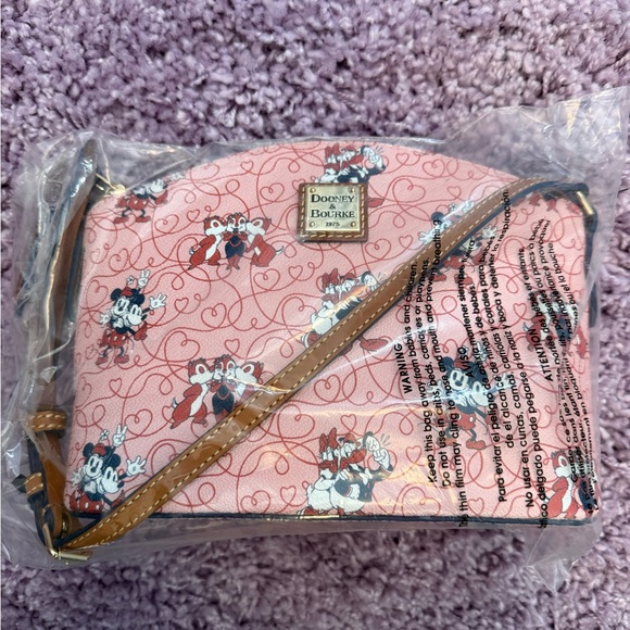 Disney Dooney and Bourke Limited Edition Valentine Crossebody Bag - Picture 2 of 5